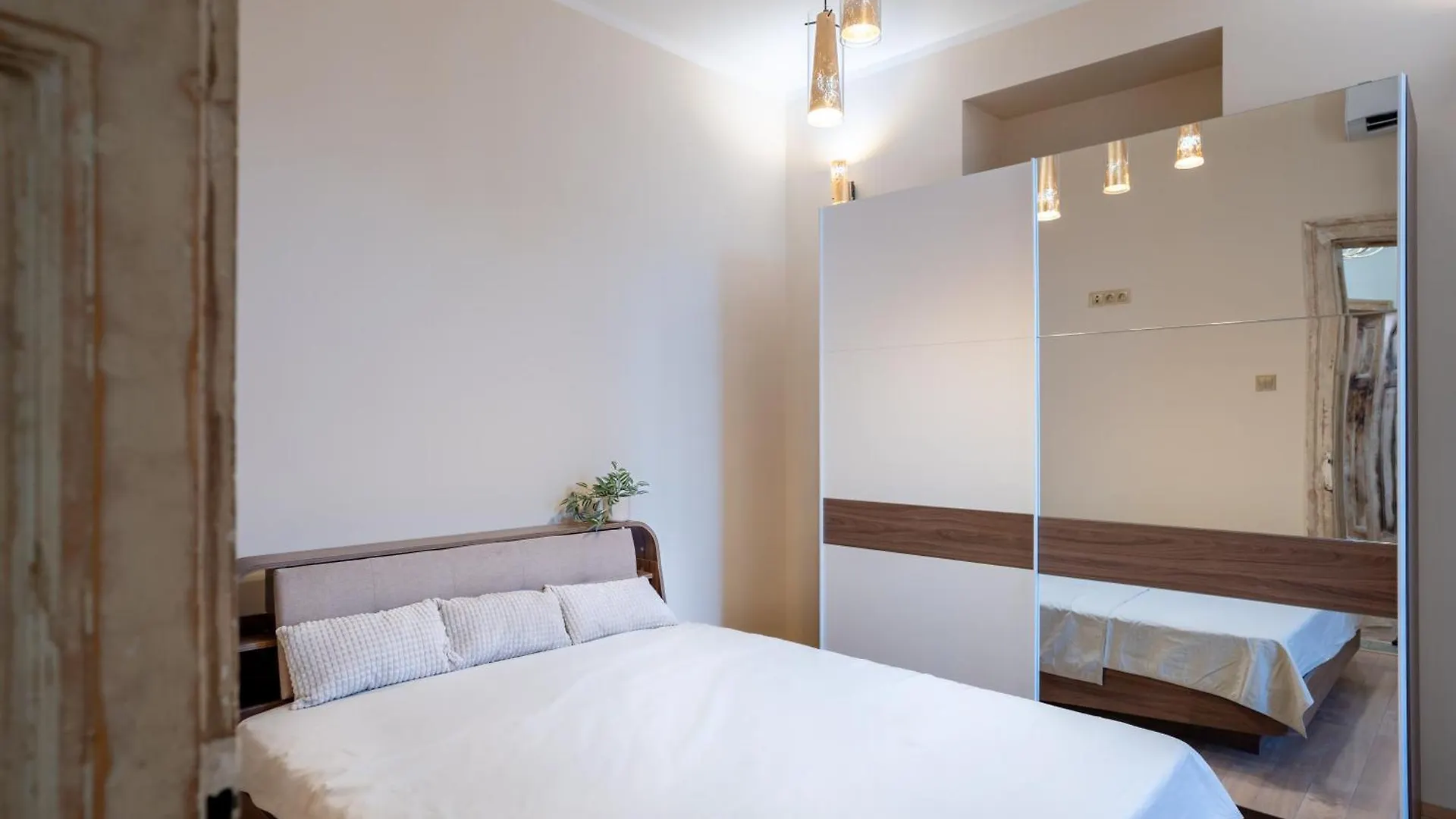 Elite Place Suite Varna 0*,